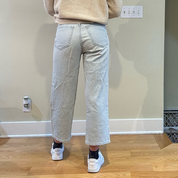 J. Crew Light wash cropped Jeans Size 27 - Picture 2 of 5